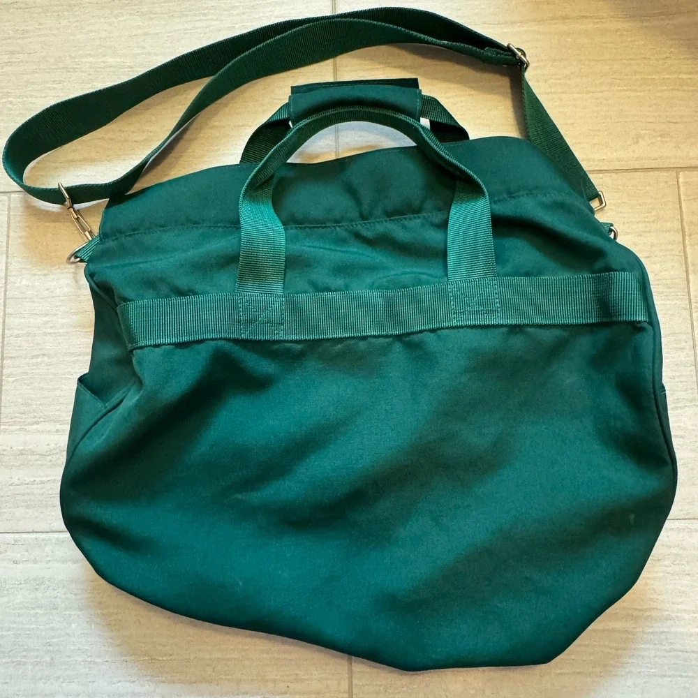 Disney Store Vintage 90s Winnie The Pooh Duffle Bag Dark Green Embroidered EUC